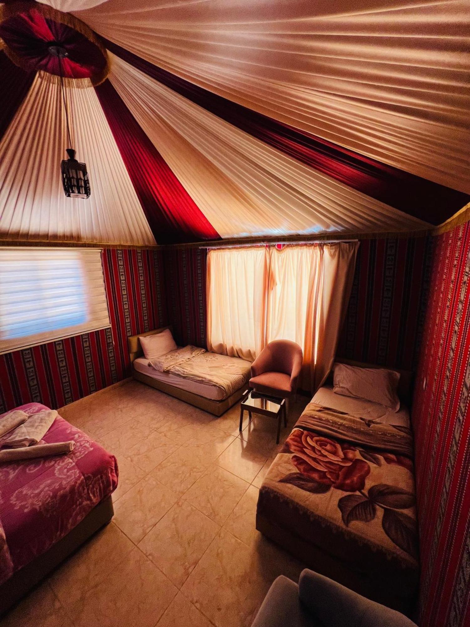 Angelina Wadi Rum Camp Esterno foto